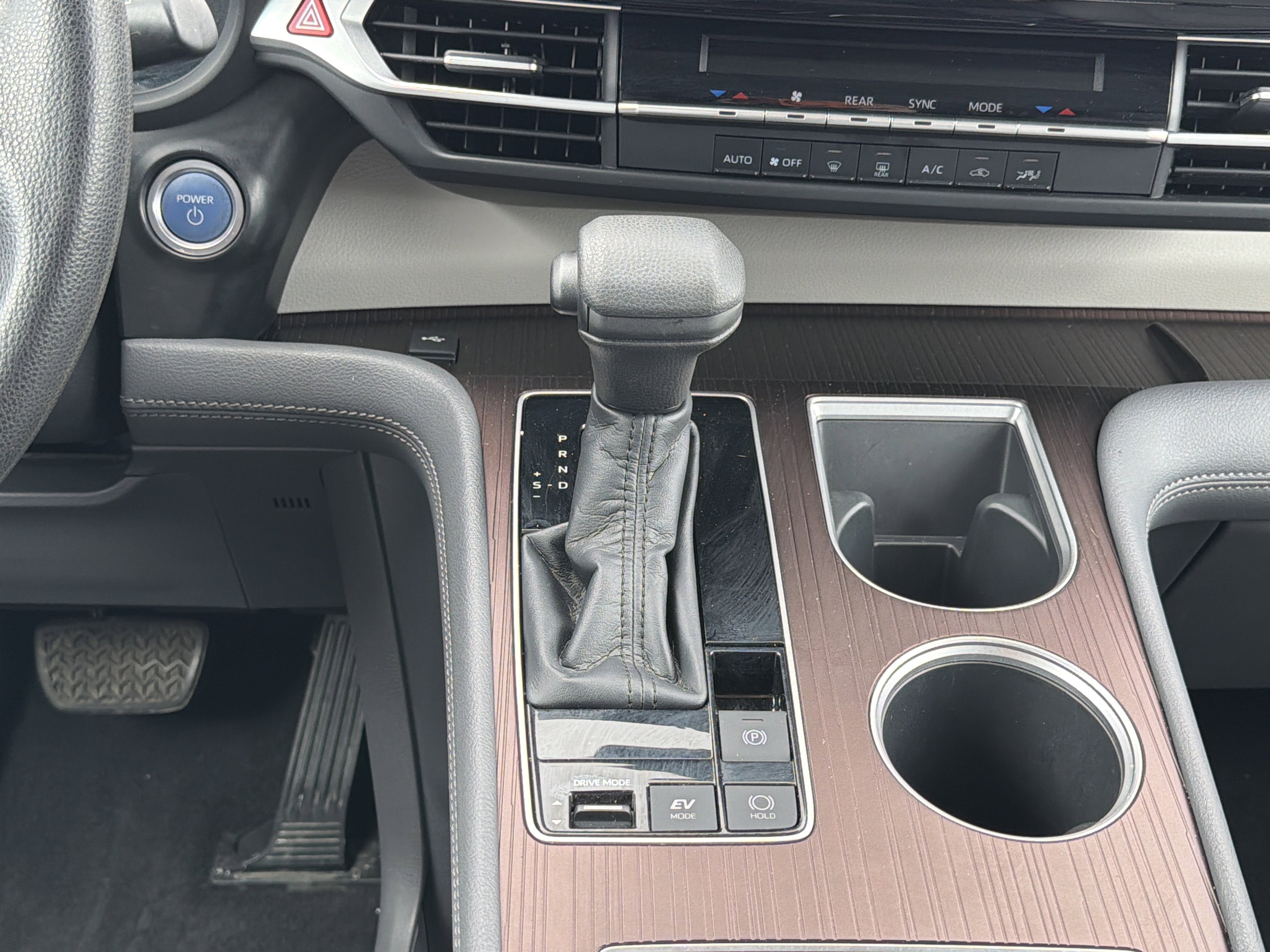 2021 Toyota Sienna LE