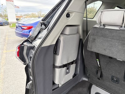 2021 Toyota Sienna LE