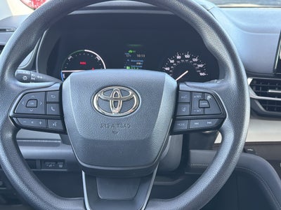 2024 Toyota Sienna LE