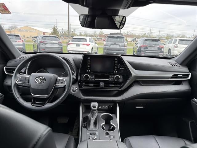 2022 Toyota Highlander XSE