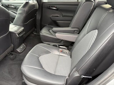 2022 Toyota Highlander XSE