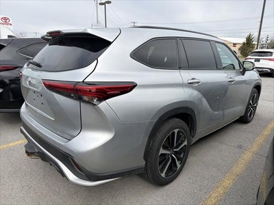2022 Toyota Highlander XSE