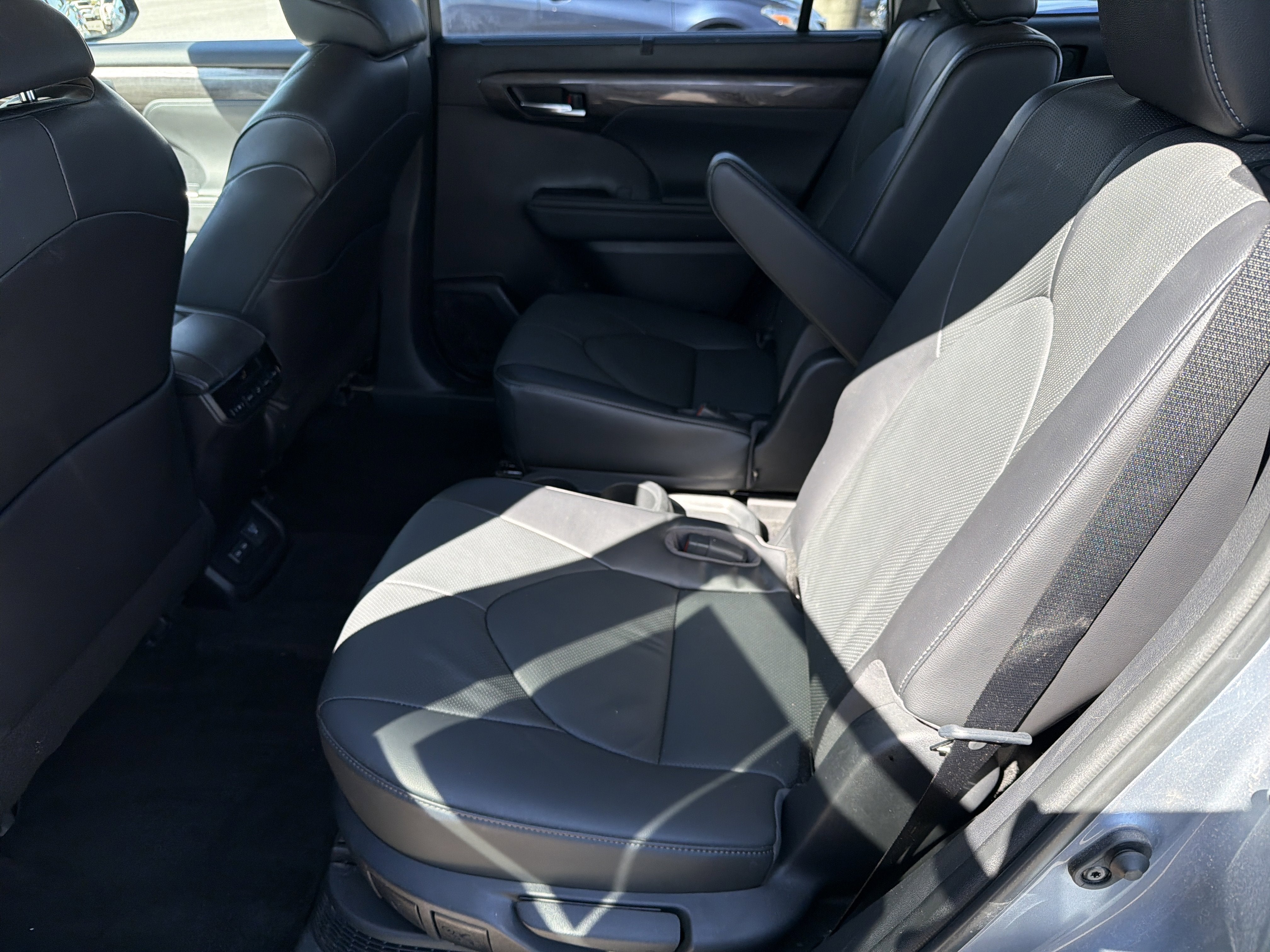2023 Toyota Highlander Hybrid Limited