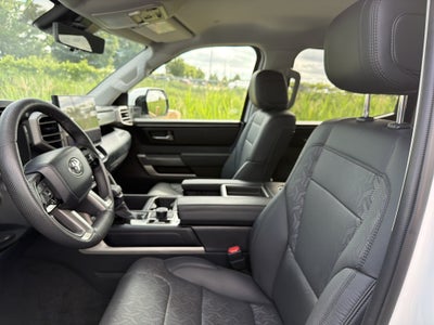 2023 Toyota Tundra 4WD SR5
