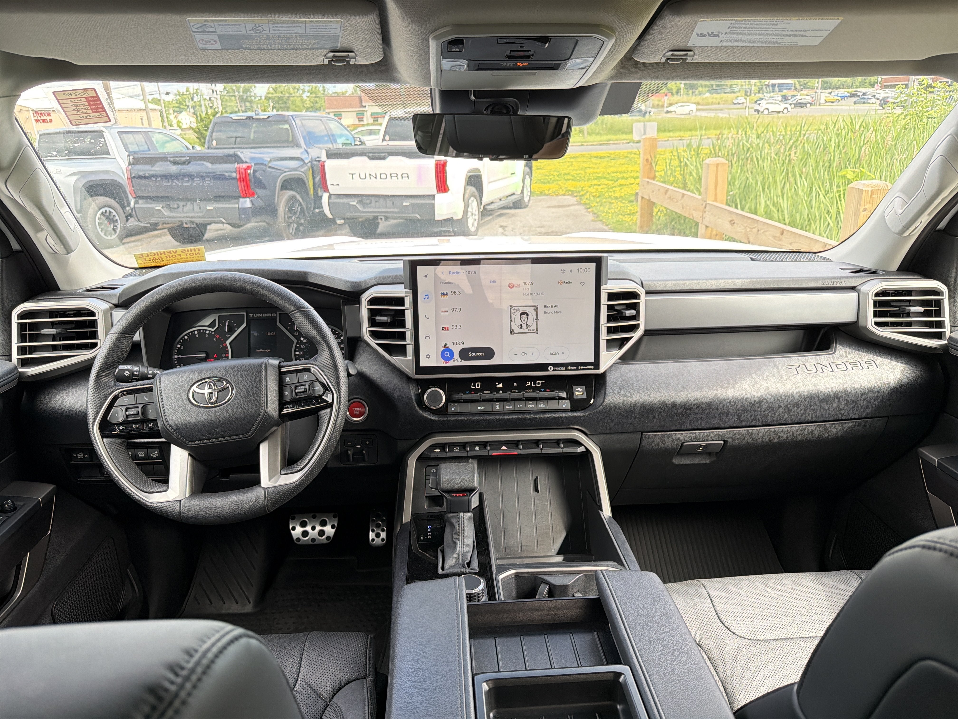 2023 Toyota Tundra 4WD SR5