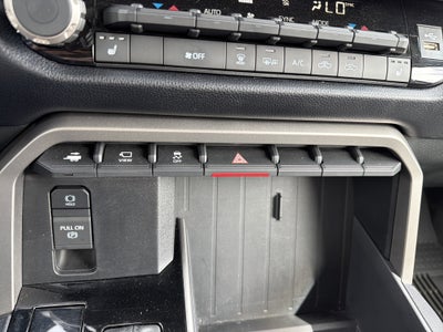 2023 Toyota Tundra 4WD SR5