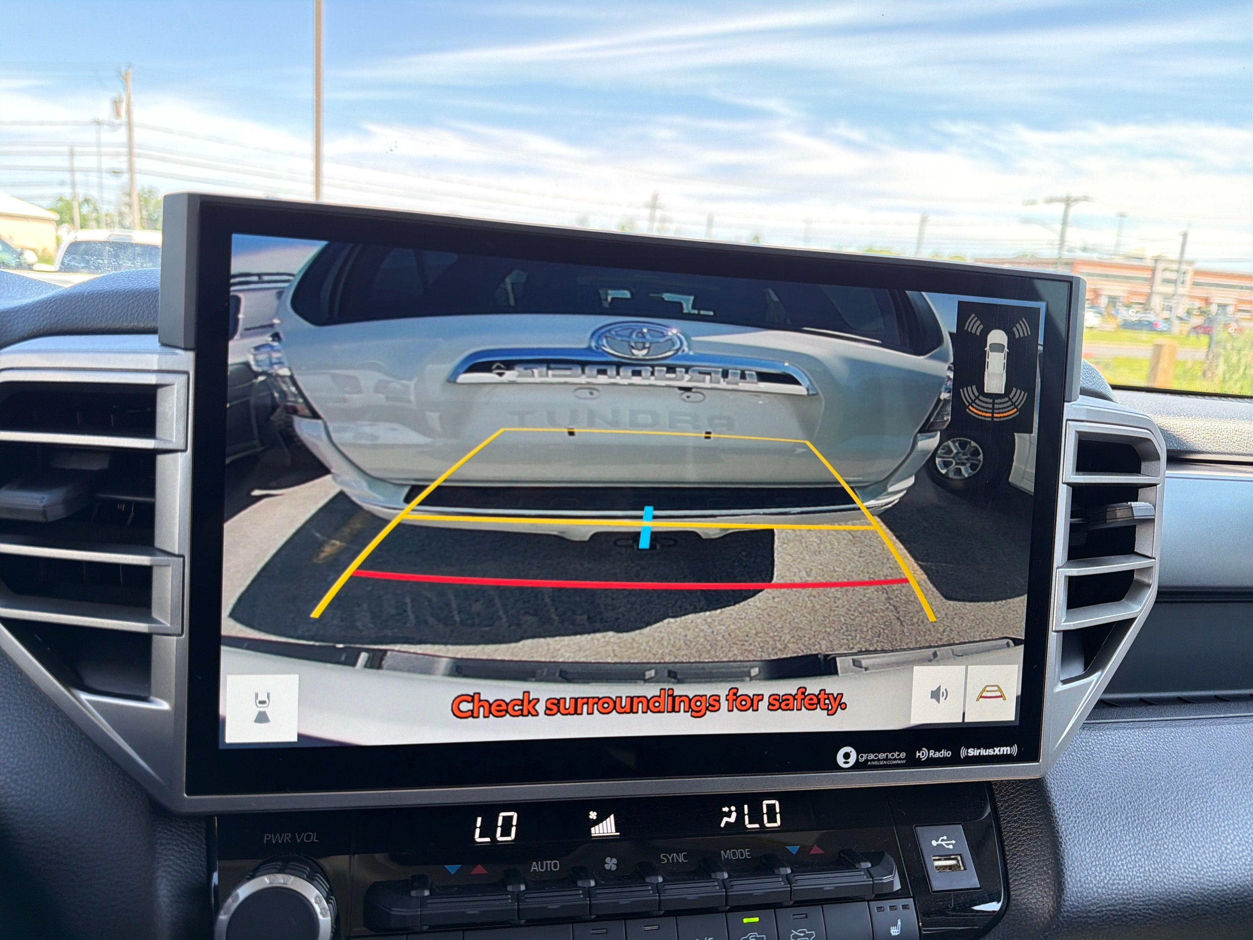 2023 Toyota Tundra 4WD SR5