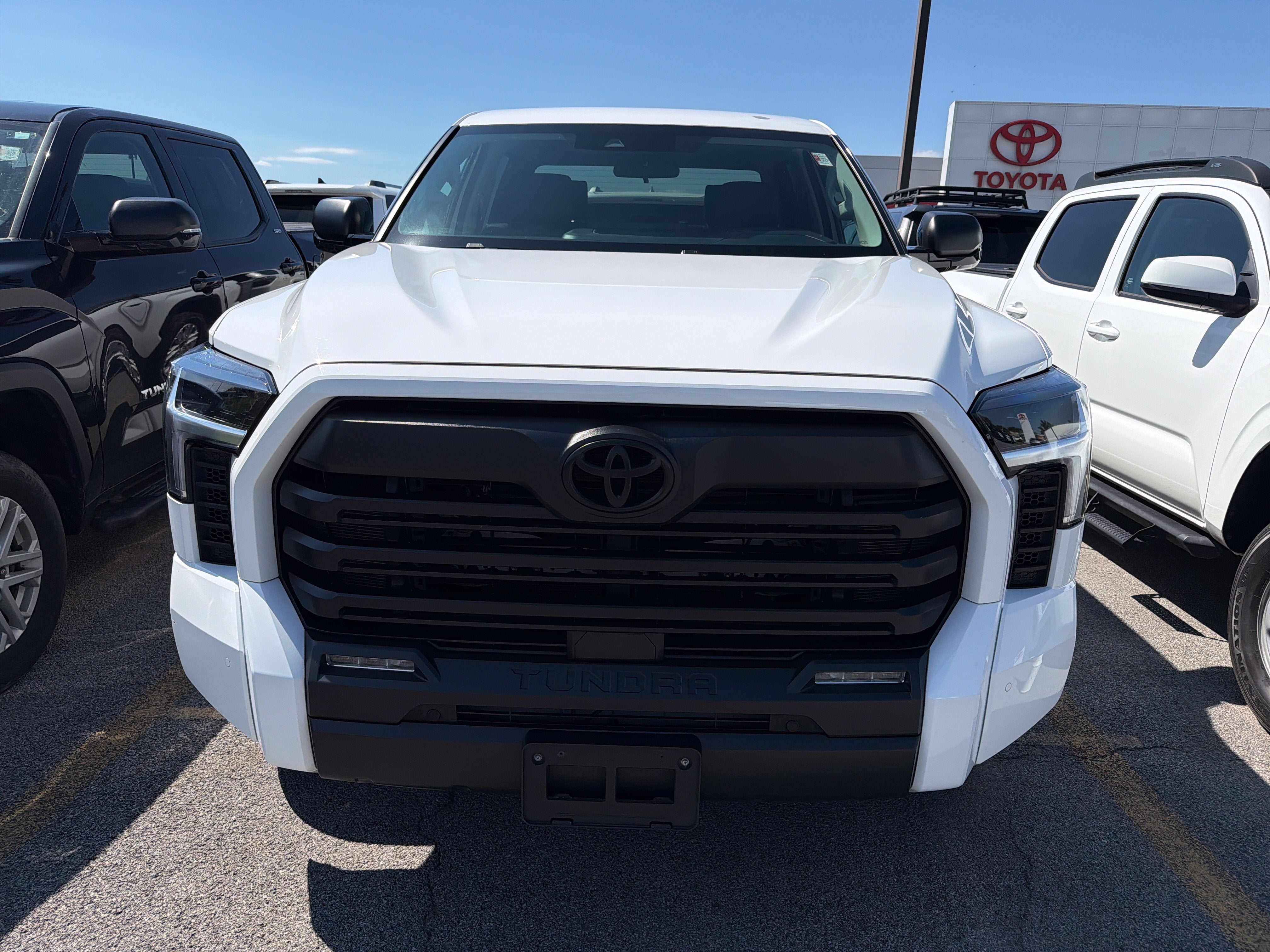 2023 Toyota Tundra 4WD SR5