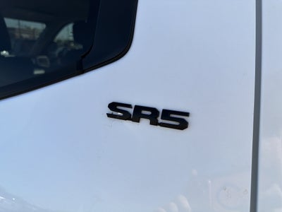 2024 Toyota Tundra 4WD SR5