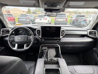 2023 Toyota Tundra 4WD SR5