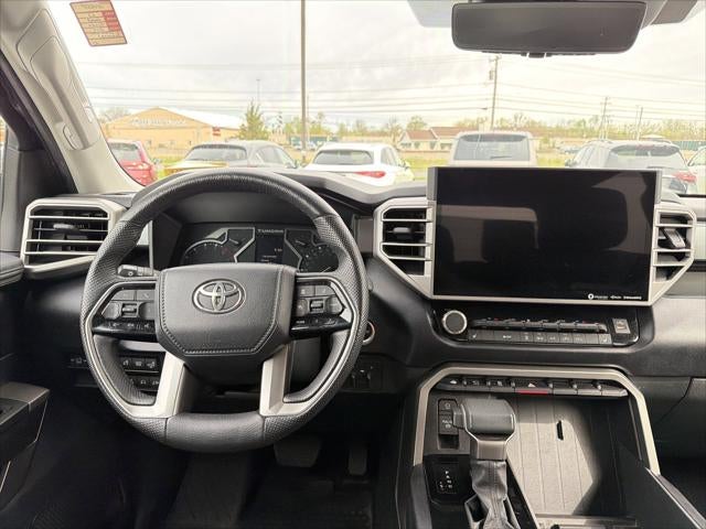 2023 Toyota Tundra 4WD SR5