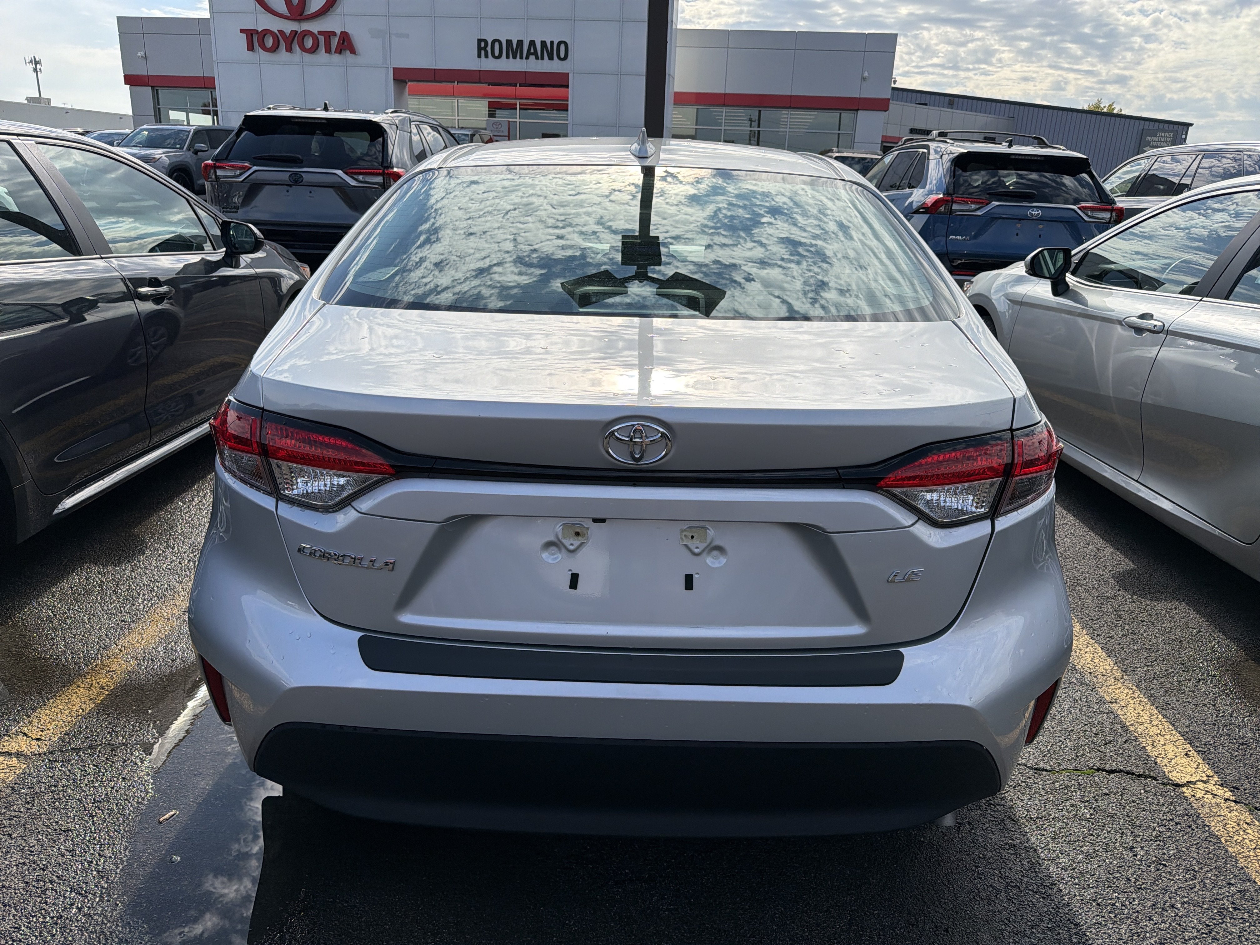 2024 Toyota Corolla LE