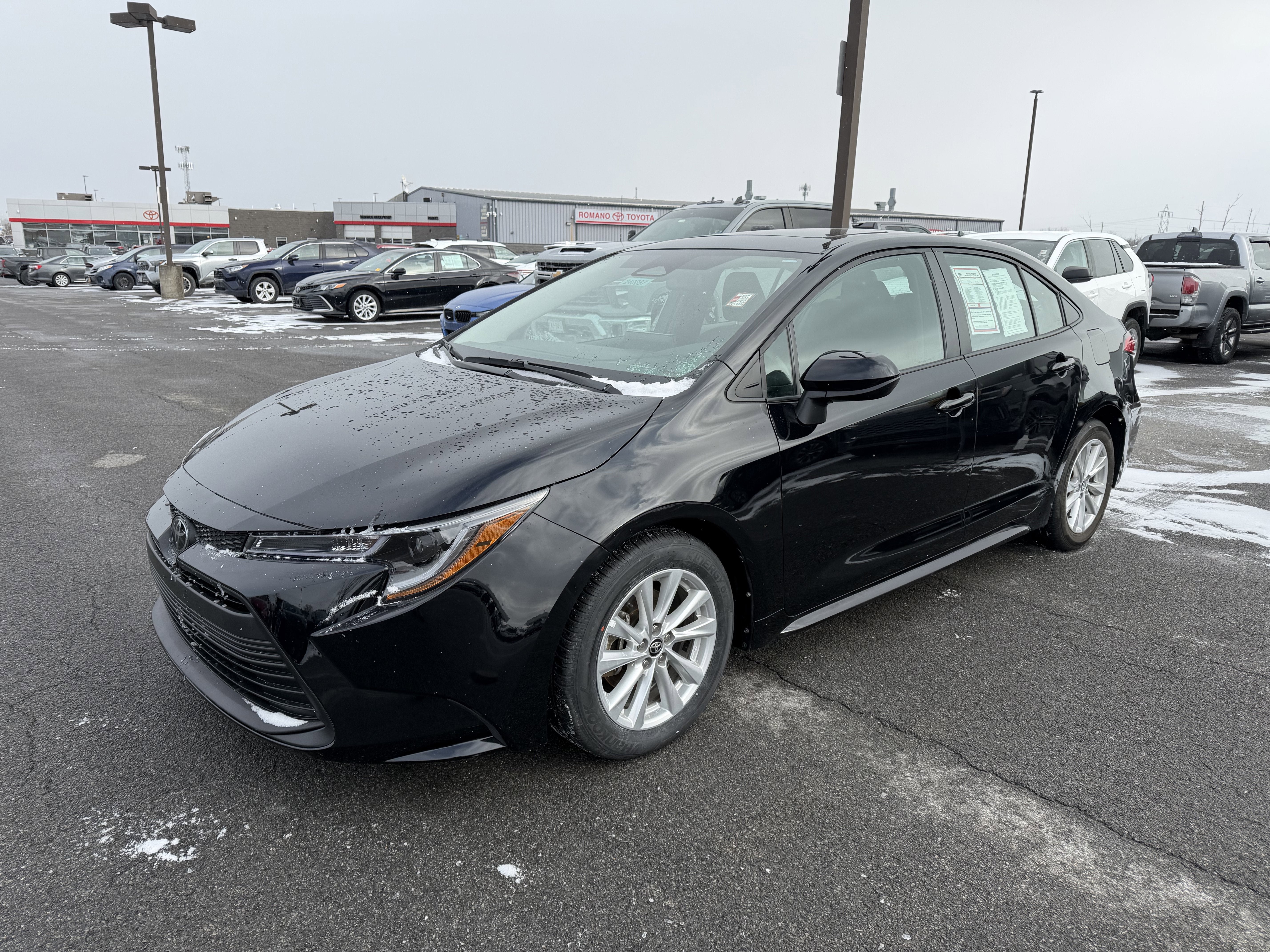 2024 Toyota Corolla LE