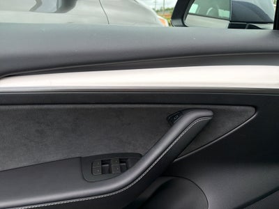 2023 Tesla Model 3 Performance