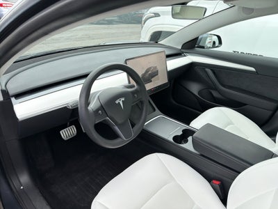2023 Tesla Model 3 Performance