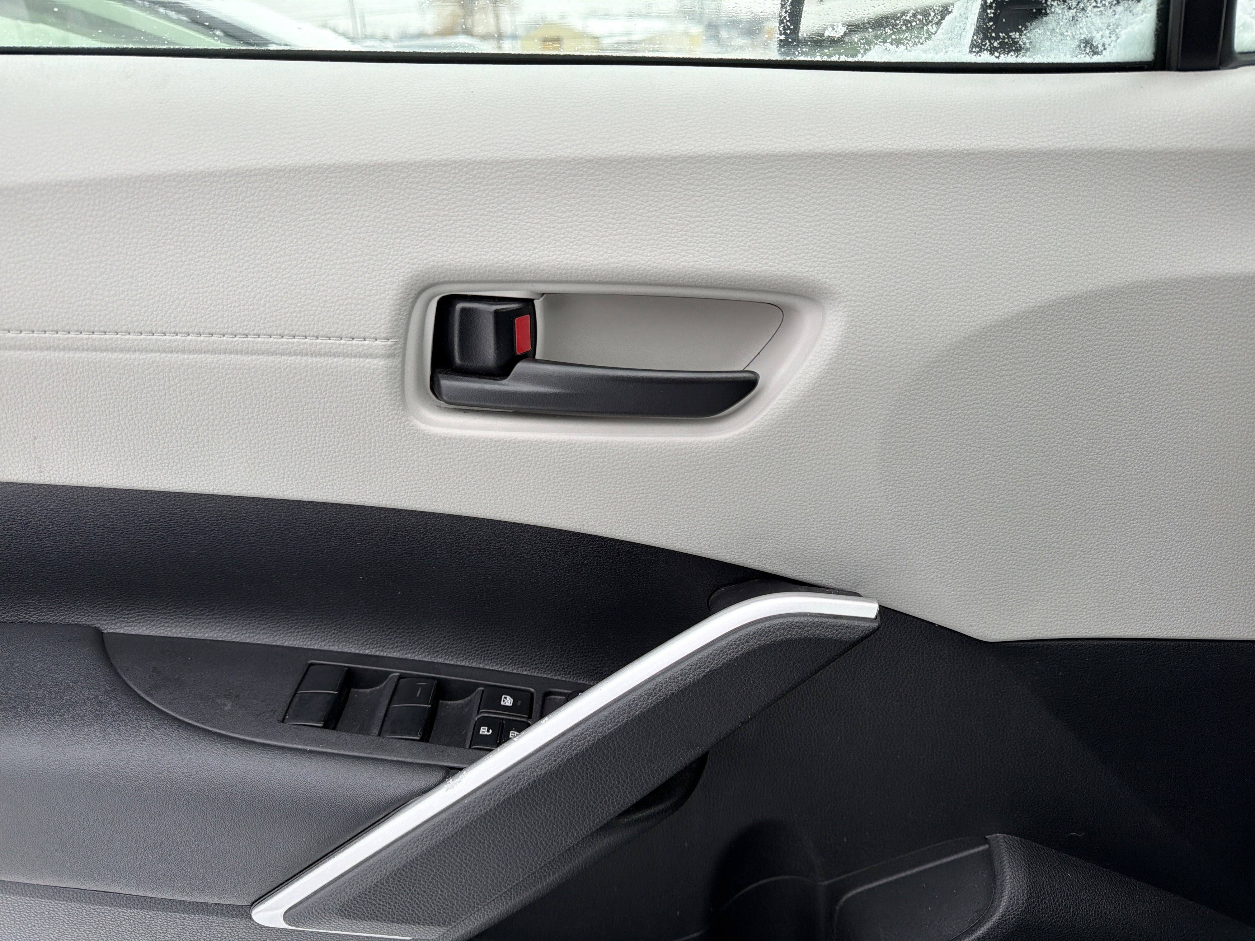 2024 Toyota Corolla Cross L