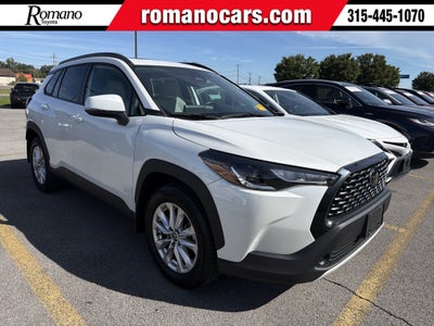 2024 Toyota Corolla Cross LE