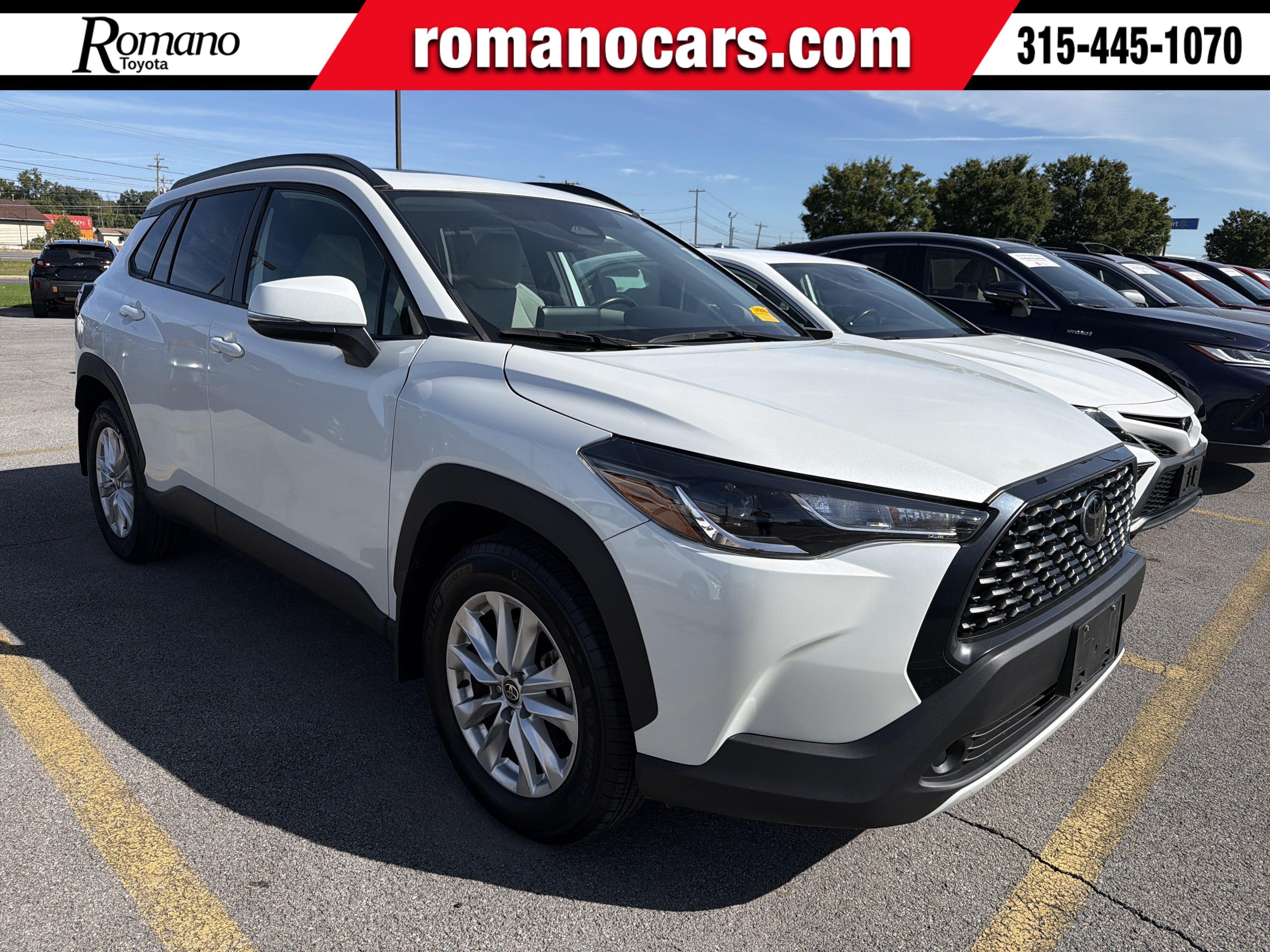 2024 Toyota Corolla Cross LE