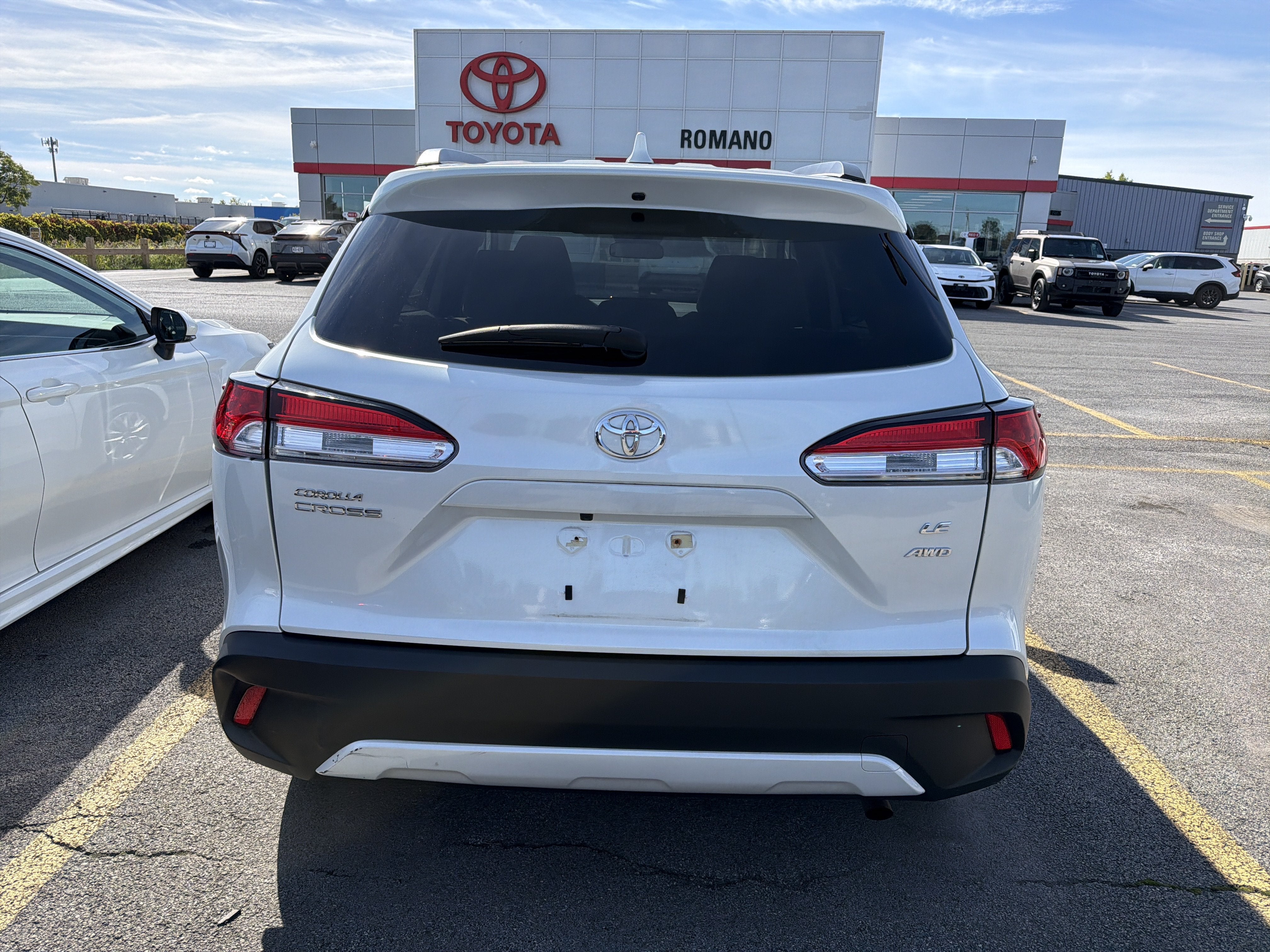2024 Toyota Corolla Cross LE