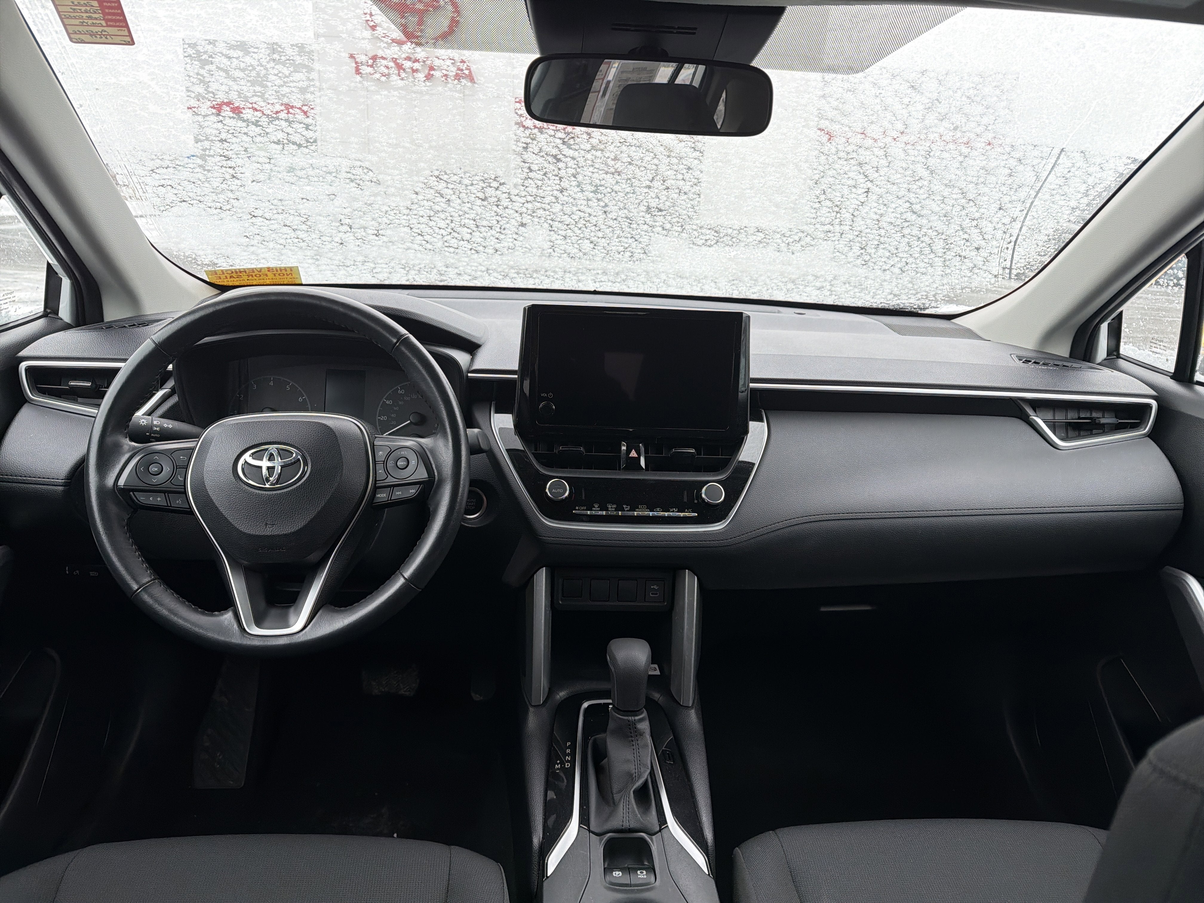 2023 Toyota Corolla Cross LE