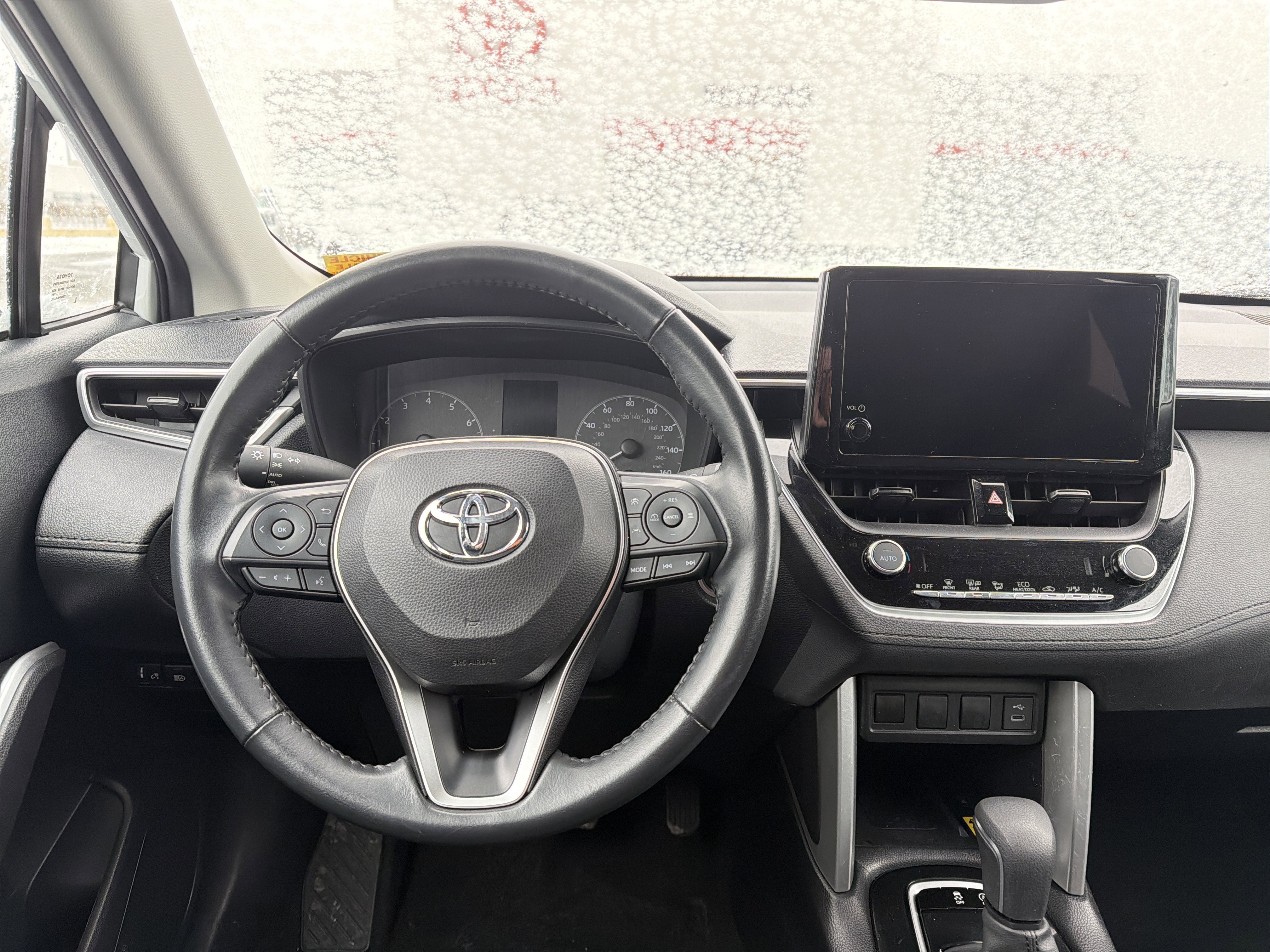 2023 Toyota Corolla Cross LE