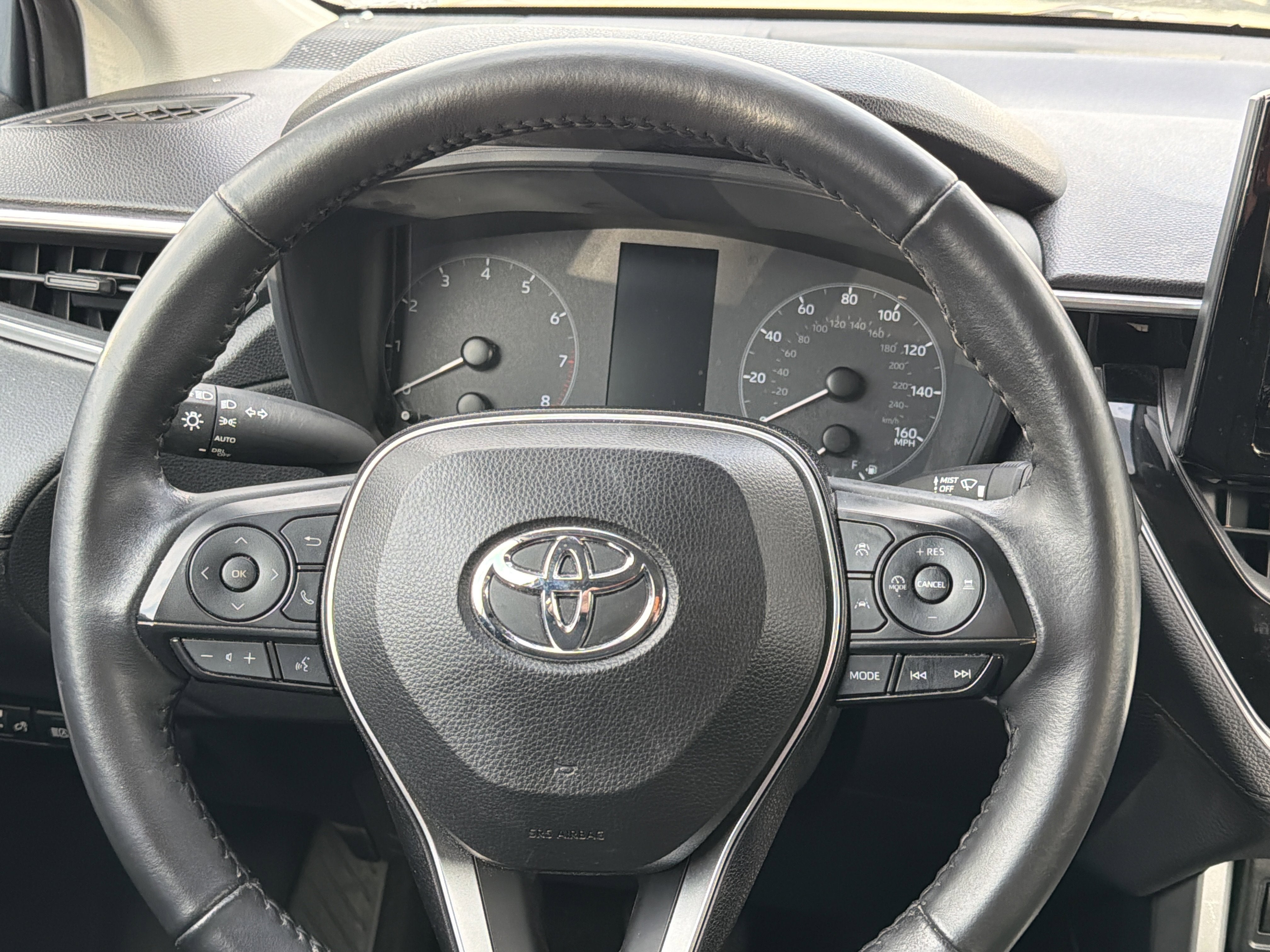 2024 Toyota Corolla Cross LE