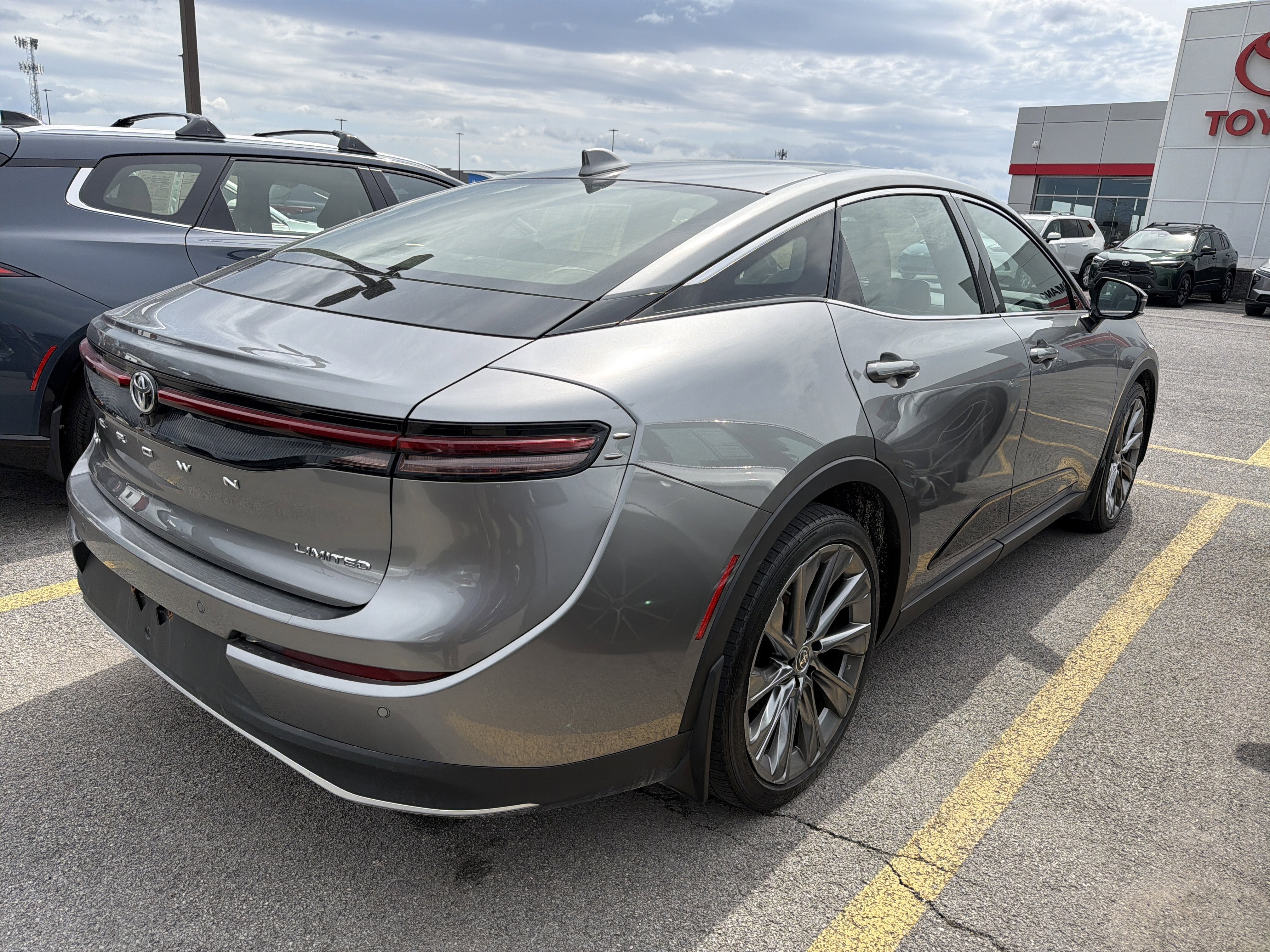 2023 Toyota Crown Limited