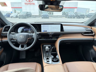 2025 Toyota Crown Signia XLE