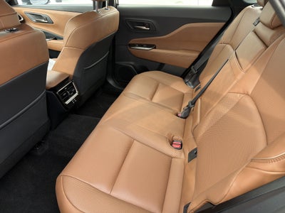 2025 Toyota Crown Signia XLE
