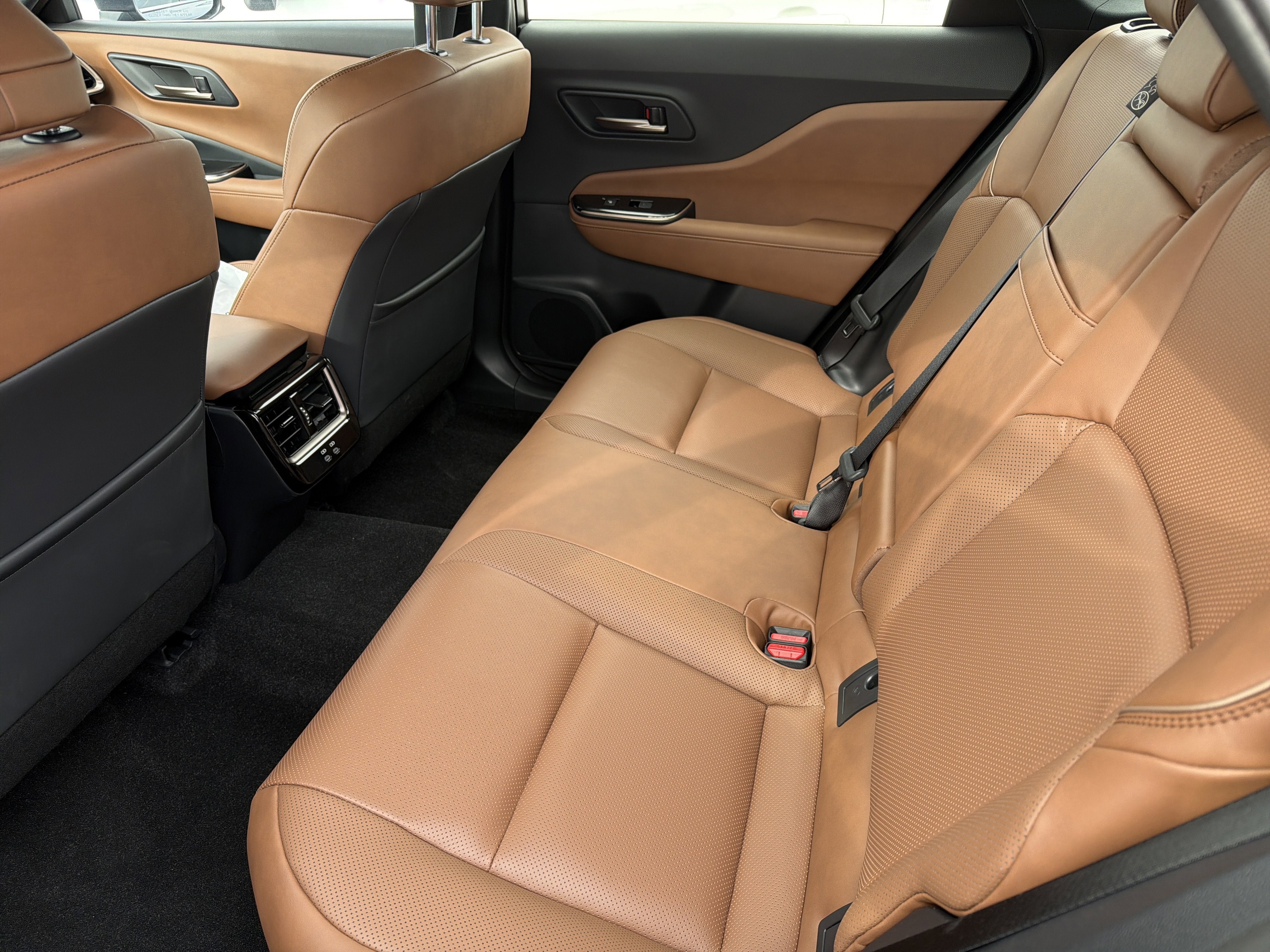 2025 Toyota Crown Signia XLE
