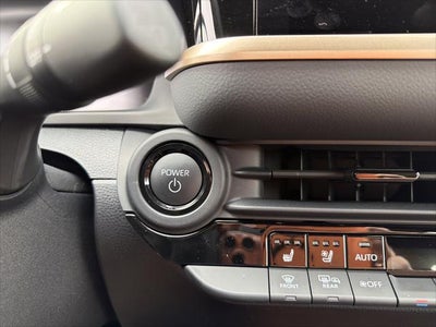 2025 Toyota Crown Signia XLE