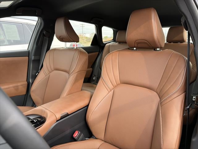 2025 Toyota Crown Signia XLE