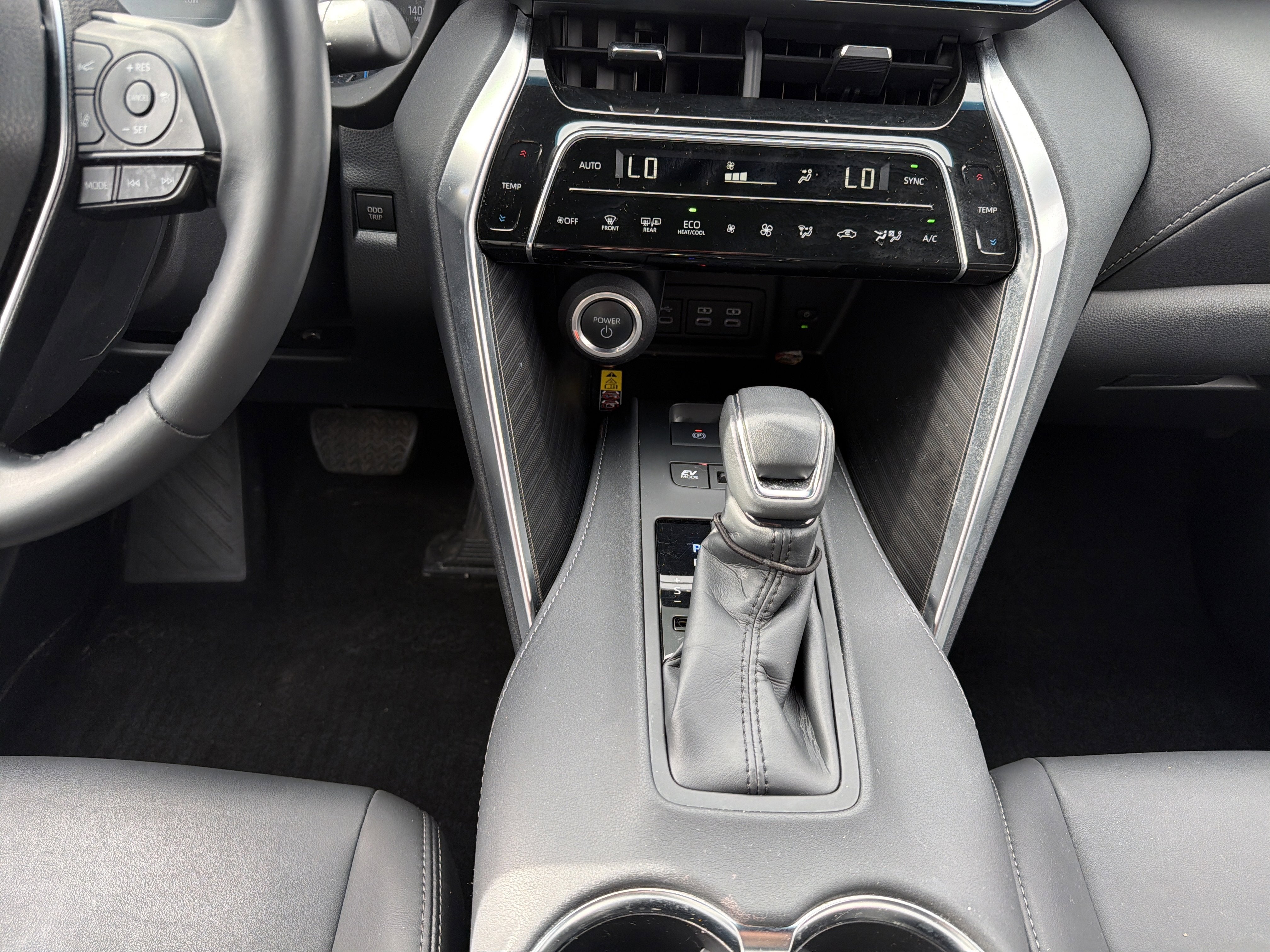 2023 Toyota Venza XLE