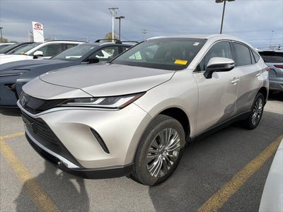 2023 Toyota Venza XLE