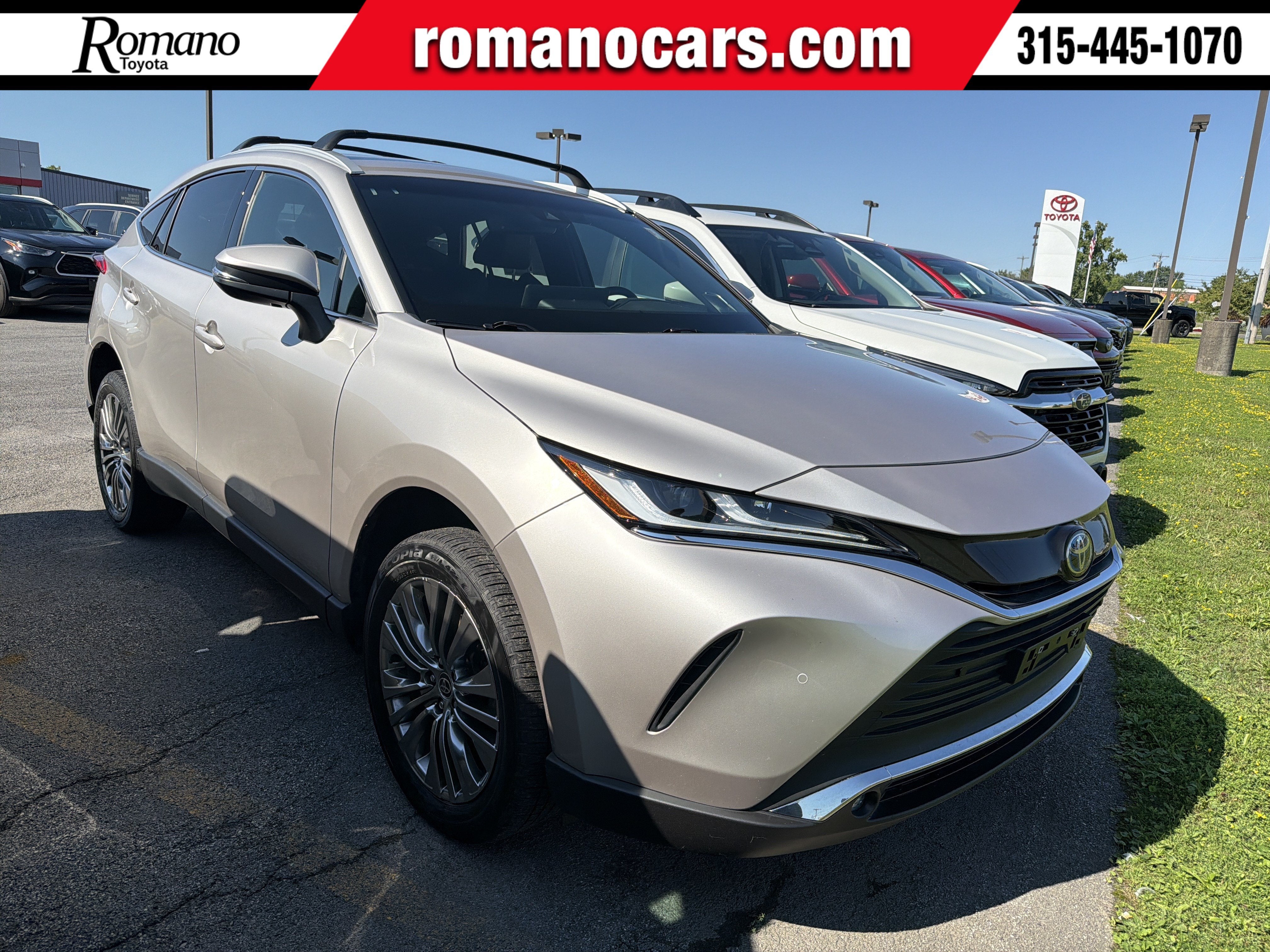 2023 Toyota Venza Base