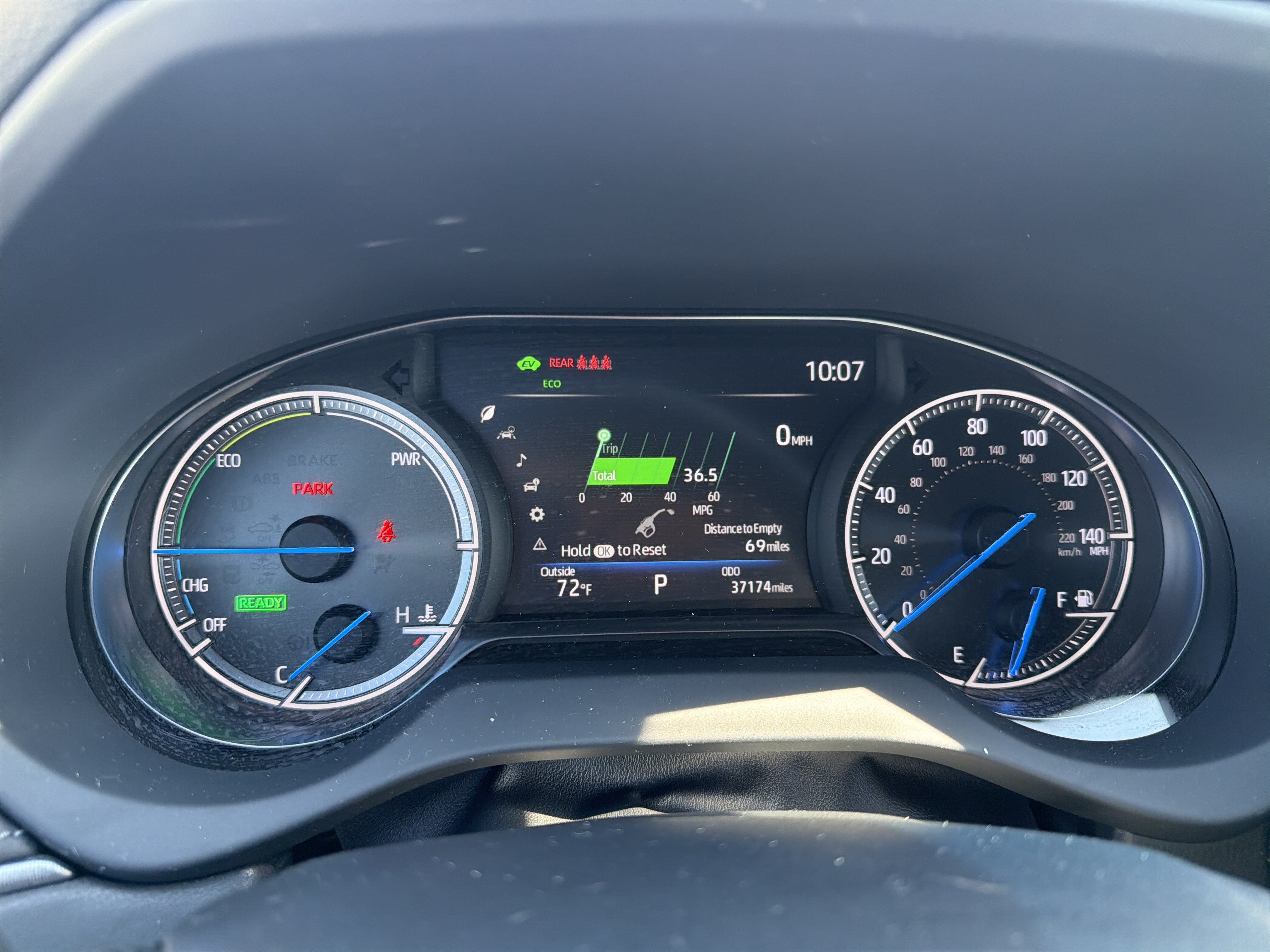 2023 Toyota Venza Base