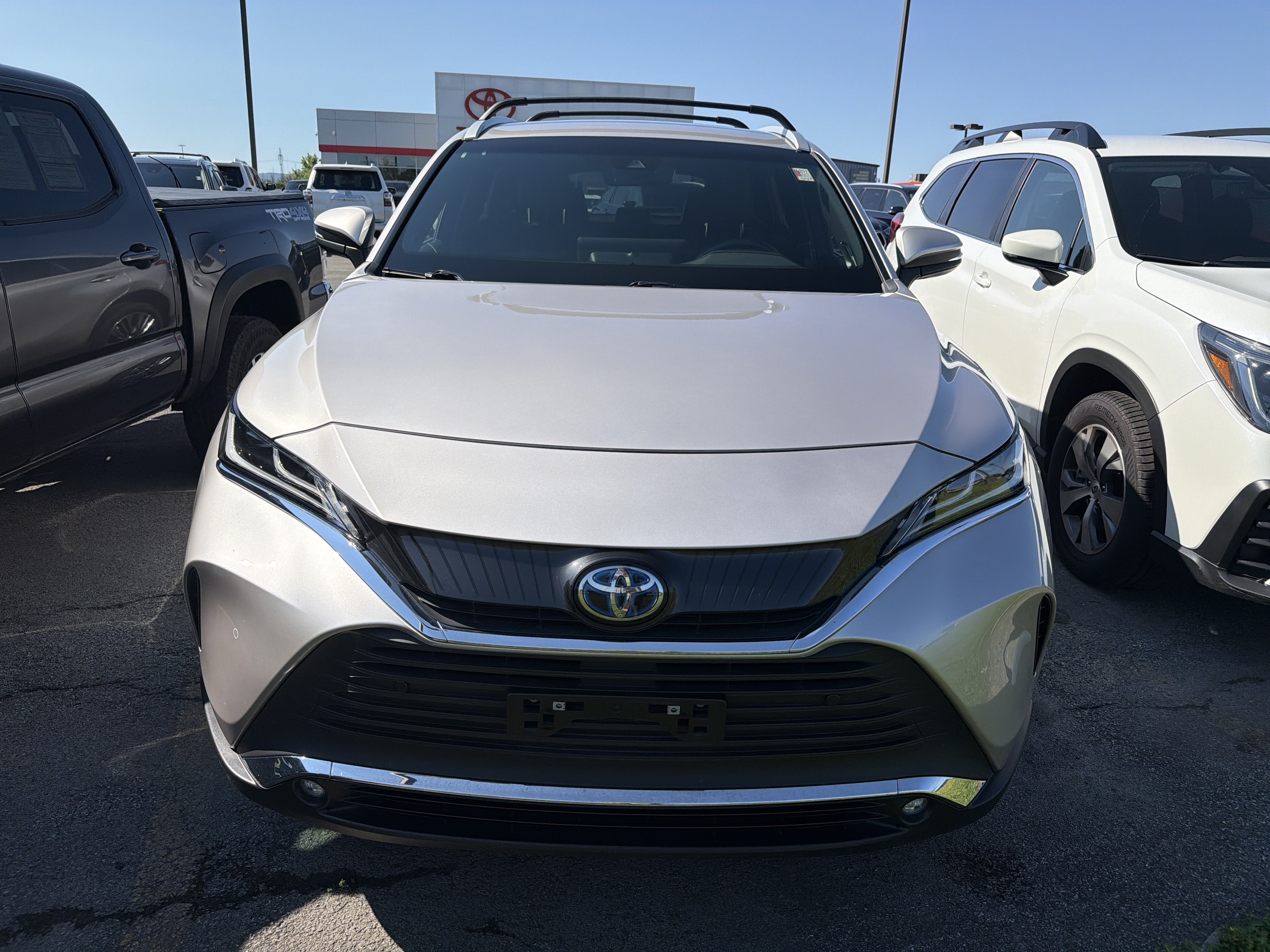 2023 Toyota Venza Base