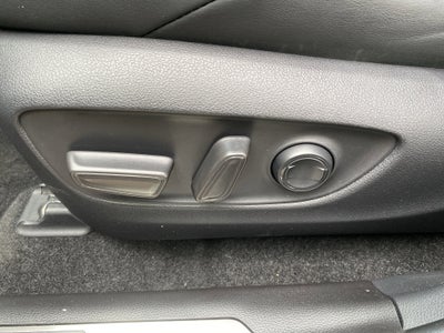 2022 Toyota Venza XLE