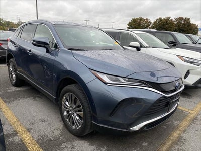 2022 Toyota Venza XLE