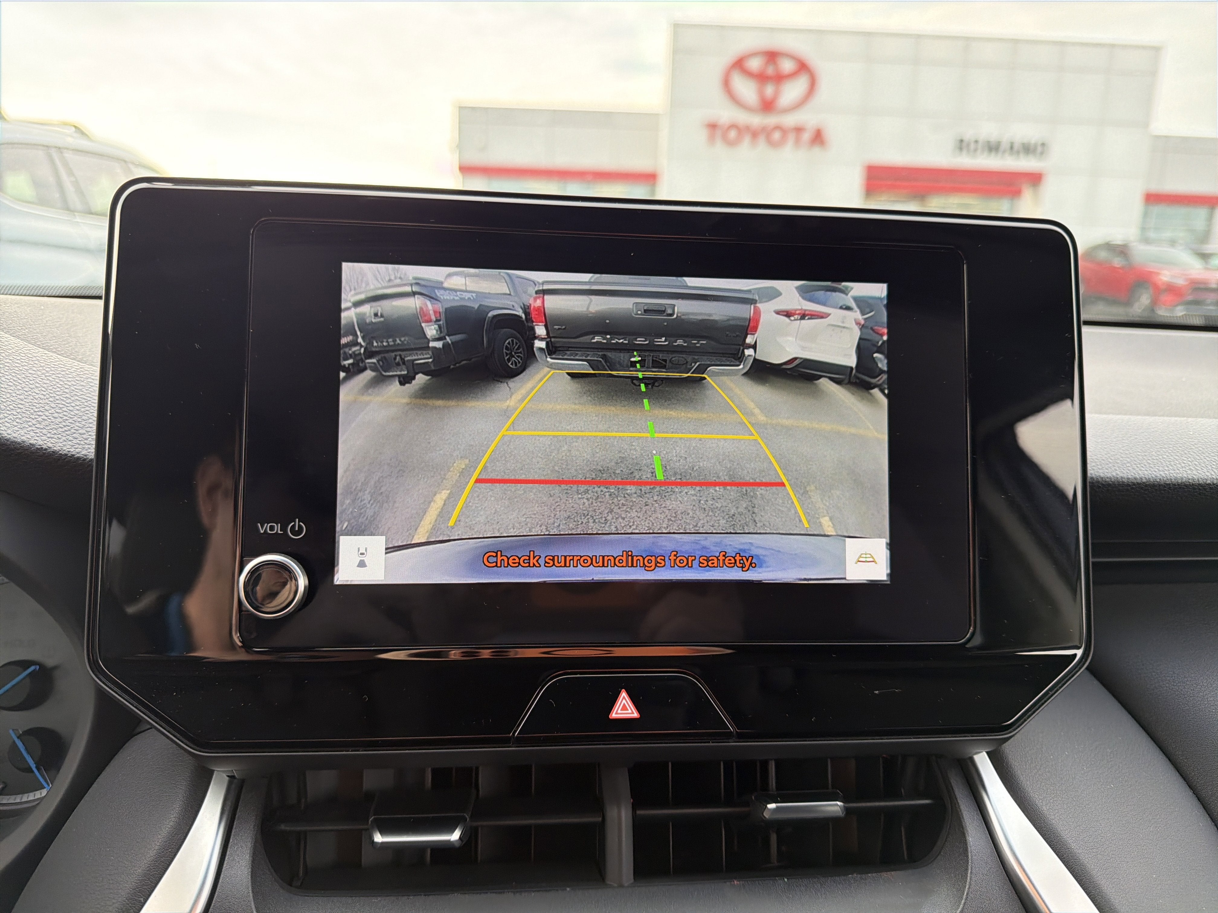 2023 Toyota Venza LE