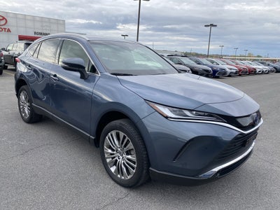 2022 Toyota Venza XLE