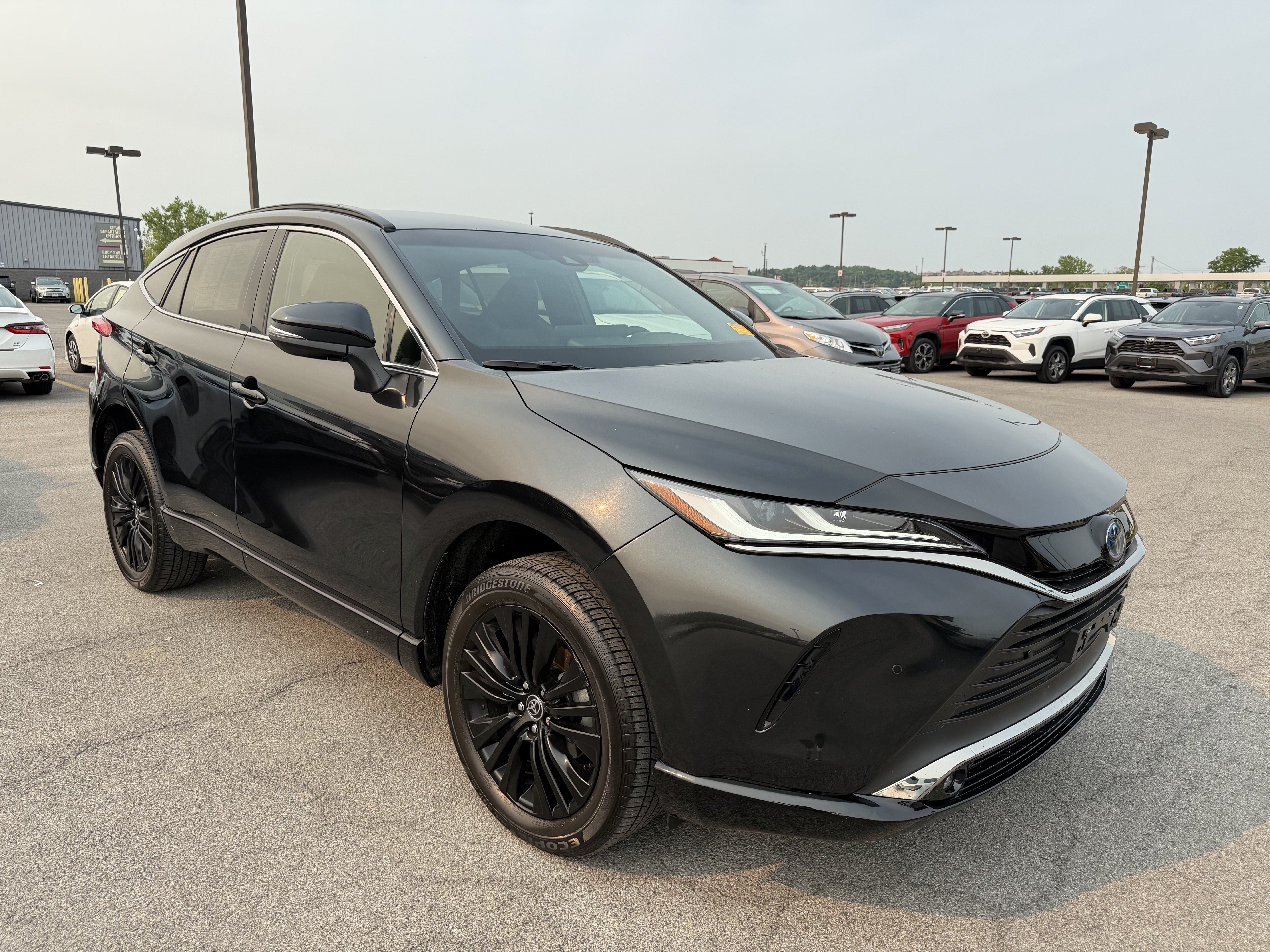2023 Toyota Venza Nightshade