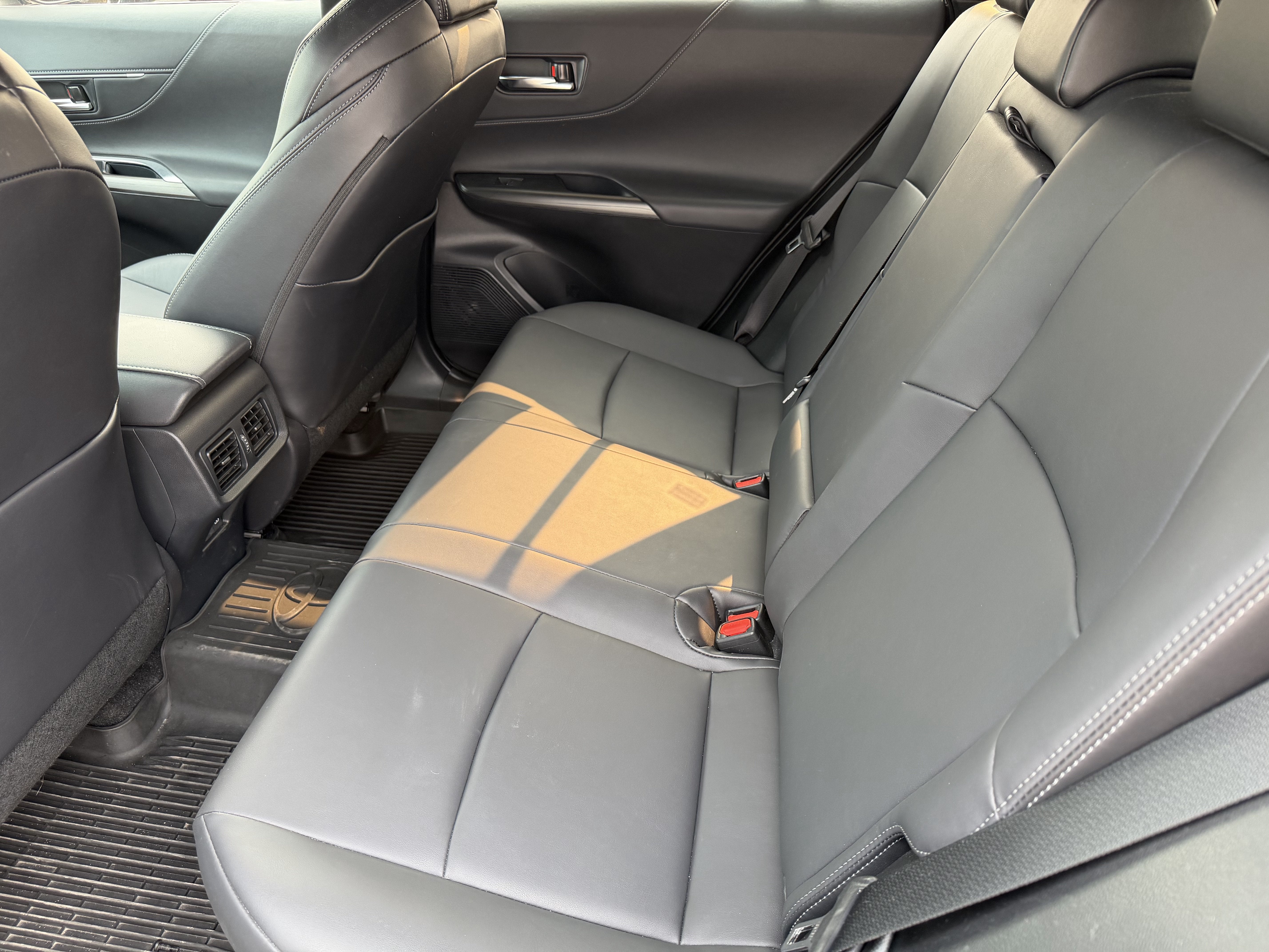 2023 Toyota Venza Nightshade
