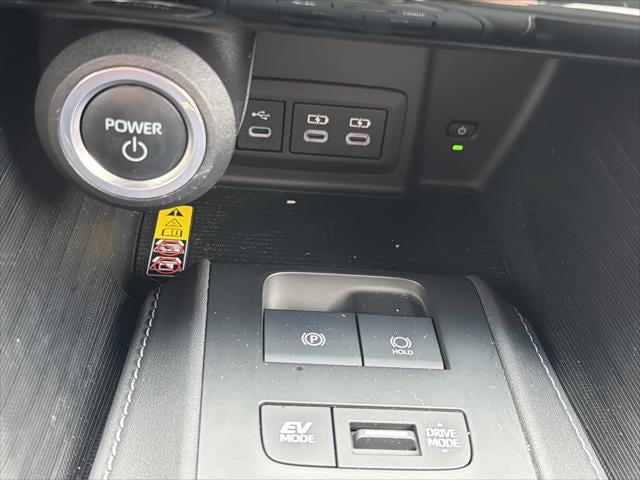 2023 Toyota Venza XLE