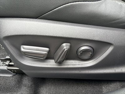 2025 Toyota bZ4X XLE