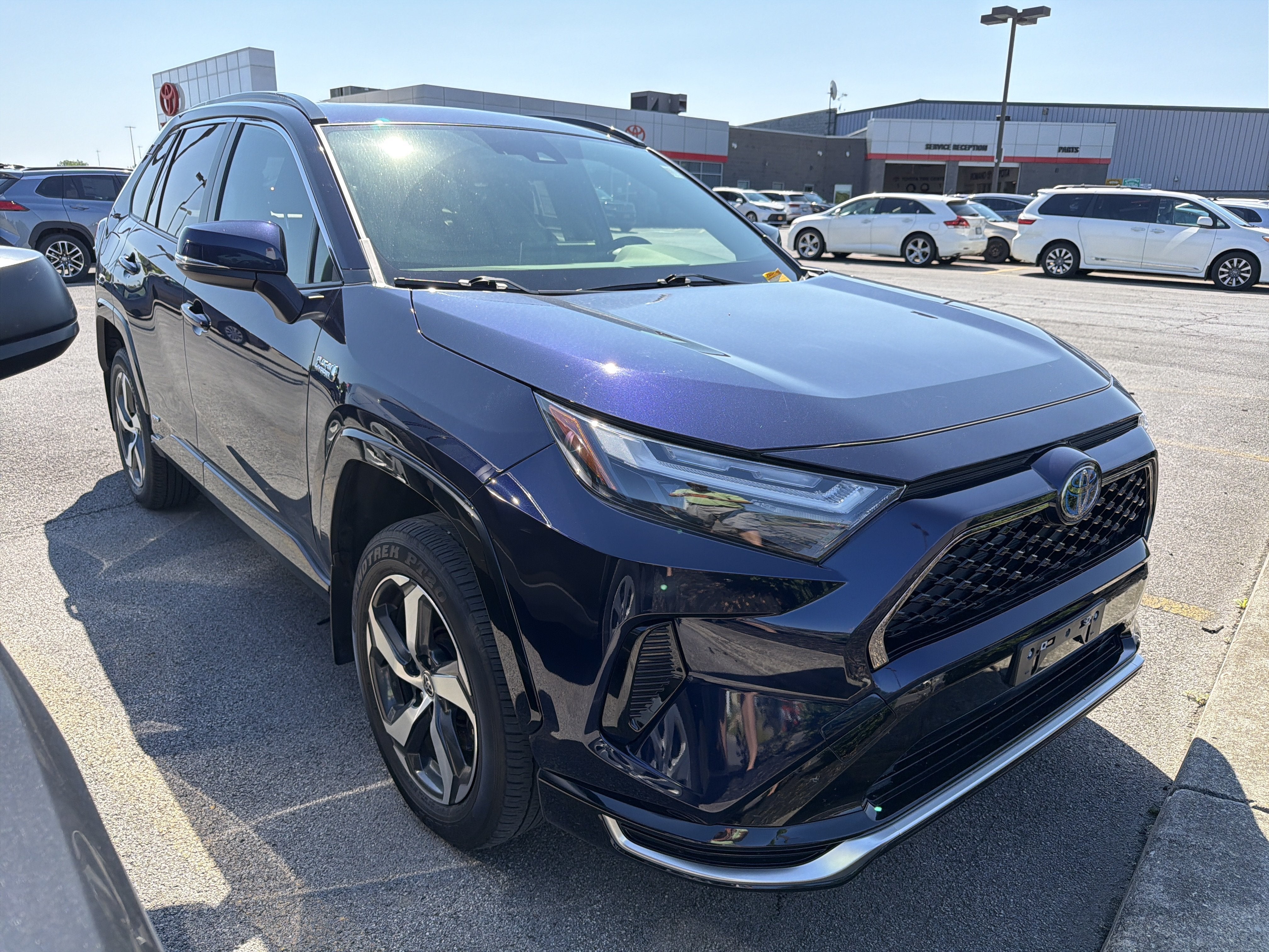2024 Toyota RAV4 Prime SE