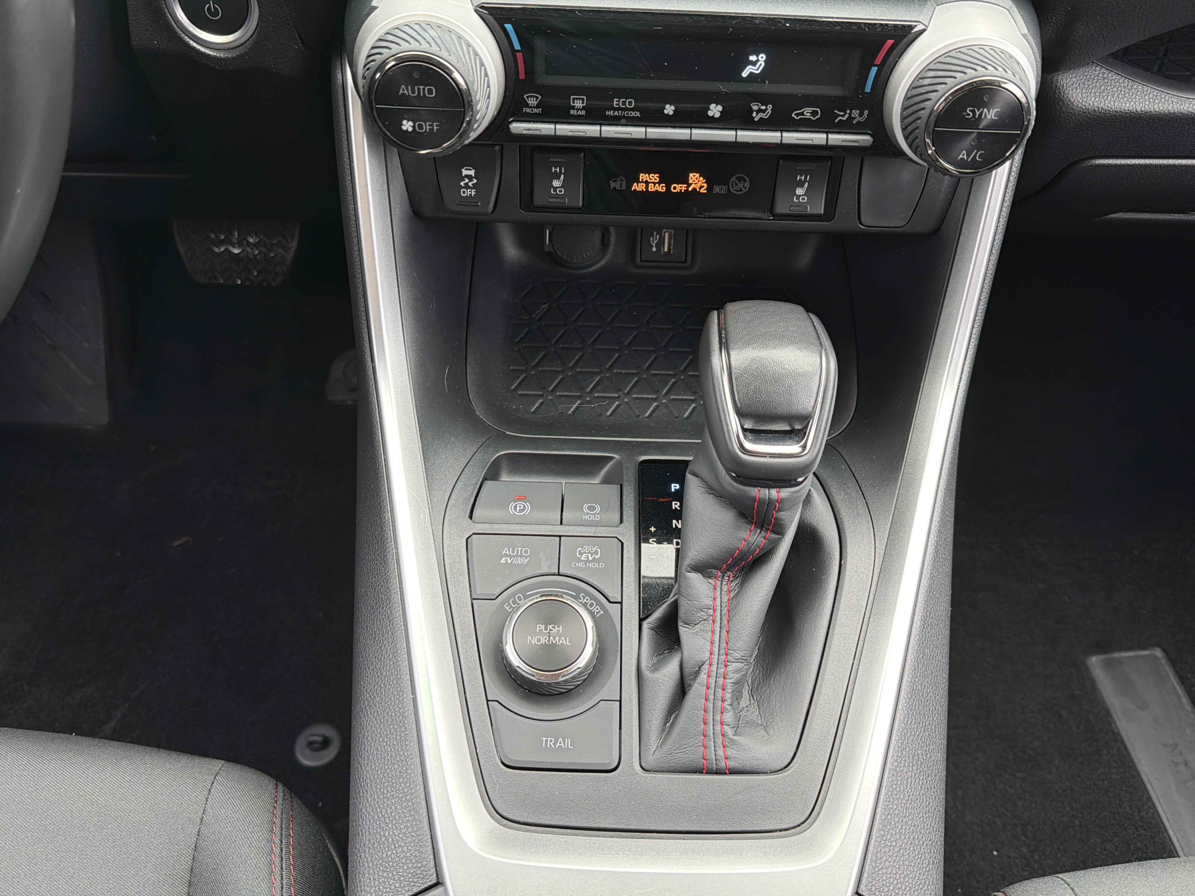 2023 Toyota RAV4 Prime SE