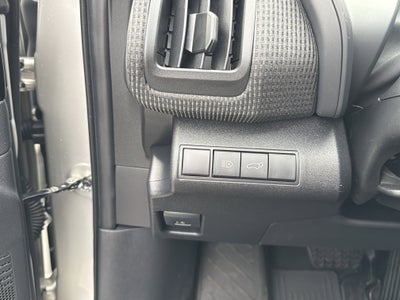 2025 Toyota bZ4X XLE