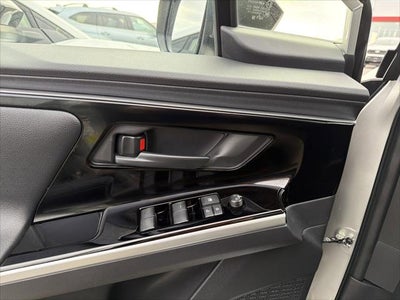 2025 Toyota bZ4X XLE