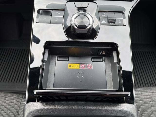 2025 Toyota bZ4X XLE